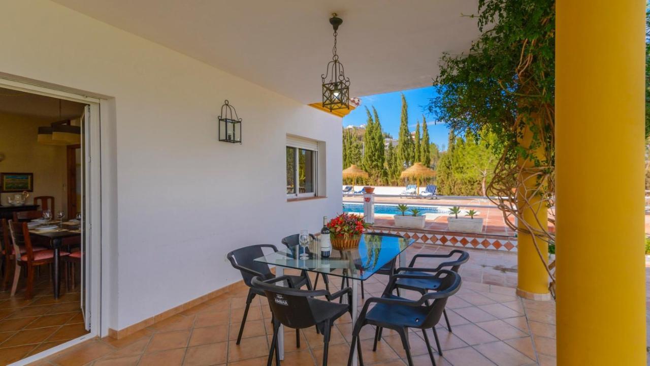 Casa Rocio Y Paloma Vinuela By Ruralidays Villa Exterior photo