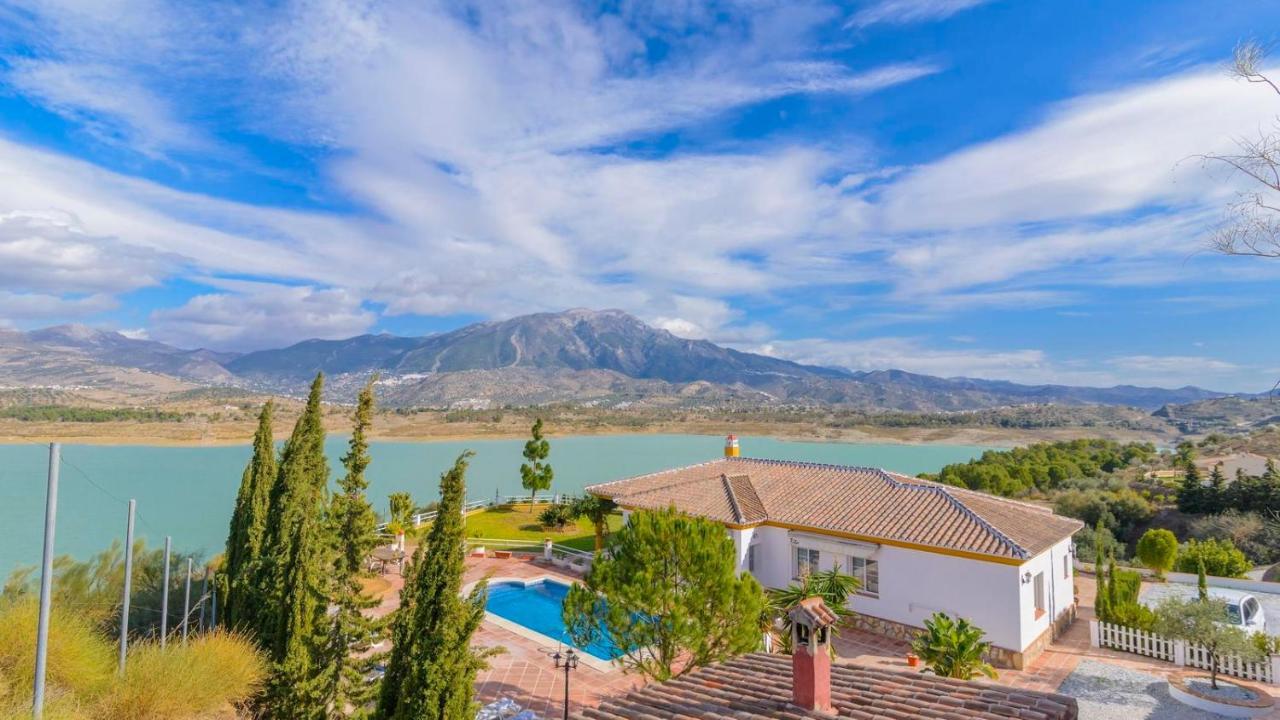 Casa Rocio Y Paloma Vinuela By Ruralidays Villa Exterior photo